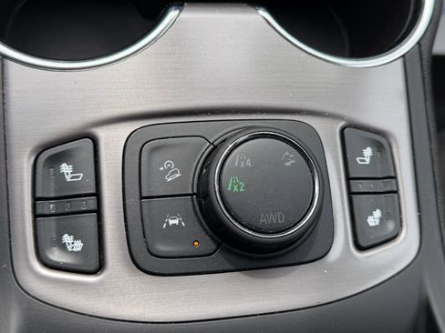Used 2023 GMC Terrain AT4 AWD/4WD image 40