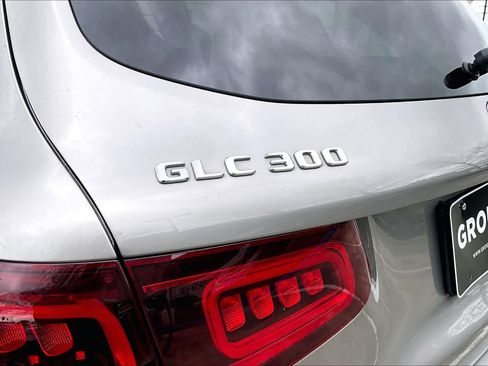 Used 2021 Mercedes-Benz GLC 300 4MATIC image 30