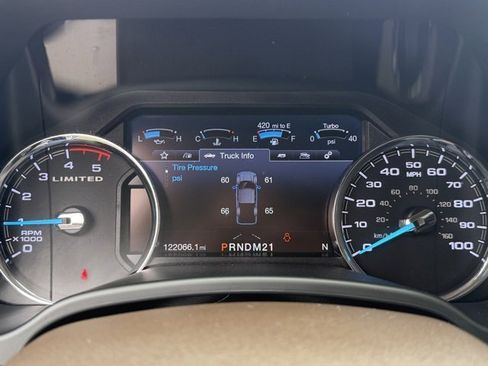 Used 2019 Ford F250 Limited w/ FX4 Off-Road Package image 16