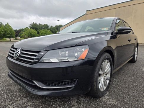 Used 2012 Volkswagen Passat 2.5 S FWD image 1