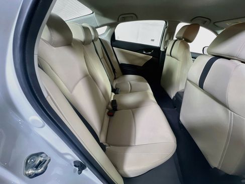 Used 2020 Honda Civic LX image 24