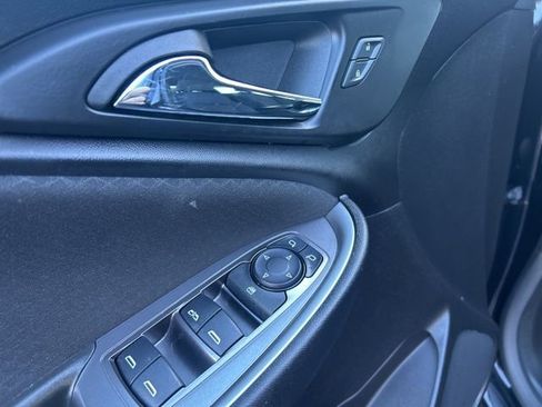 Used 2024 Chevrolet Malibu LT image 10