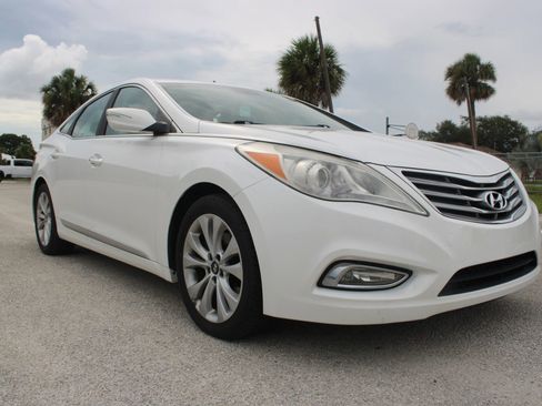 Used 2013 Hyundai Azera FWD image 21