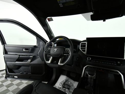 New 2026 Toyota Tundra Platinum AWD/4WD image 19