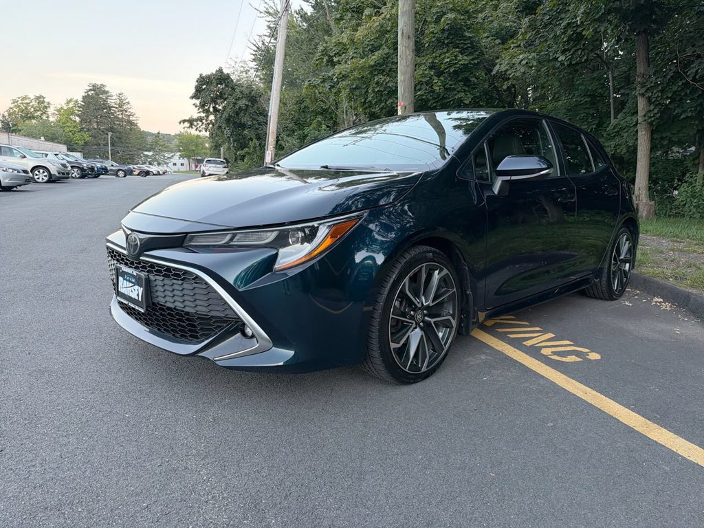 Used 2019 Toyota Corolla XSE FWD image 4