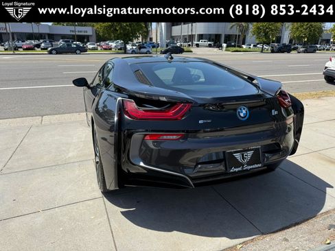Used 2015 BMW i8 image 5