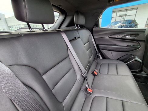 Used 2023 Chevrolet TrailBlazer ACTIV w/ Sun and Liftgate Package image 16