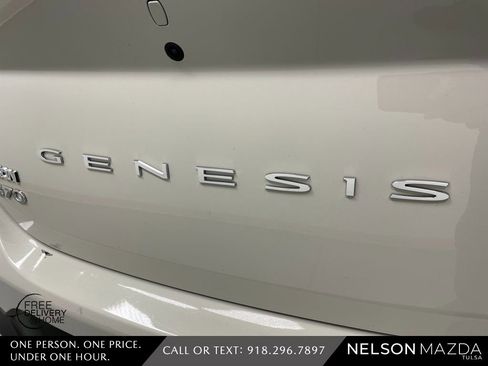 Used 2024 Genesis G70 3.3T Advanced w/ Sport Prestige Package image 15