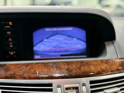 Used 2013 Mercedes-Benz S 63 AMG image 22