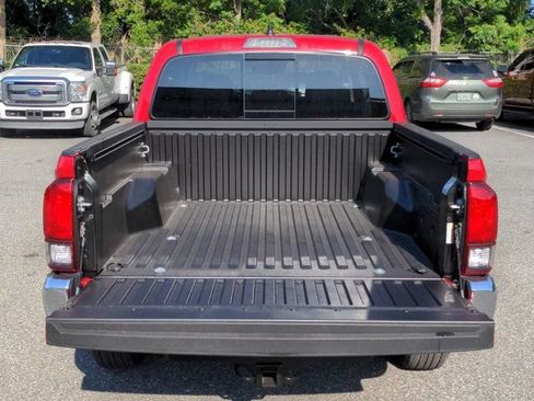 Used 2021 Toyota Tacoma SR5 RWD image 13