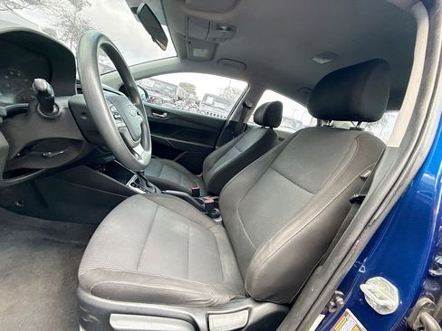 Used 2020 Hyundai Accent SE image 23