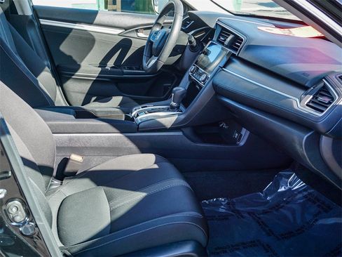 Used 2016 Honda Civic EX image 12