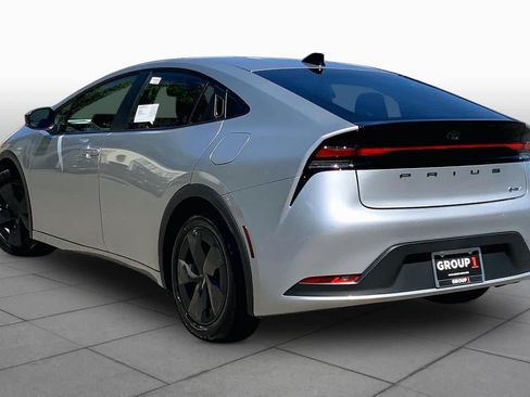 New 2026 Toyota Prius LE FWD image 12
