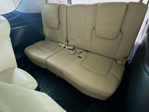 Used 2021 Nissan Armada SL w/ Captain's Chairs Package image 29