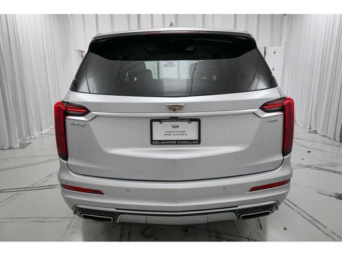 Used 2020 Cadillac XT6 Premium Luxury image 6