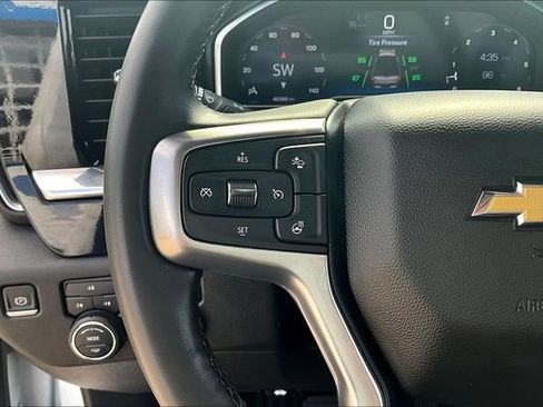 Used 2024 Chevrolet Silverado 2500 LT w/ Convenience Package AWD/4WD image 11