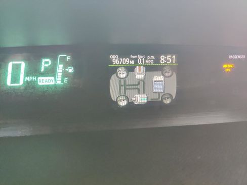 Used 2012 Toyota Prius C Two FWD image 10