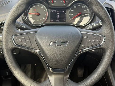 Used 2019 Chevrolet Cruze LT w/ Convenience Package image 27