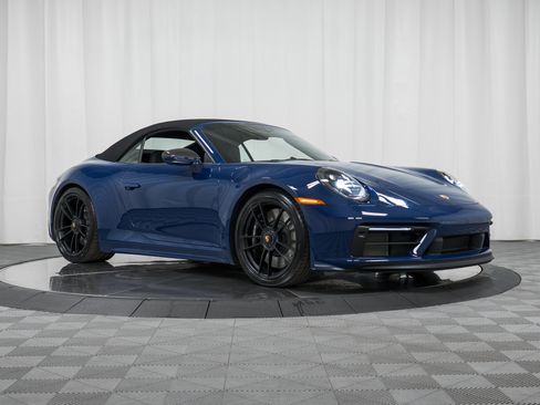 Certified 2022 Porsche 911 Carrera 4 GTS image 31