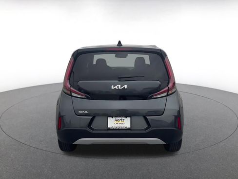 Used 2025 Kia Soul LX w/ LX Technology Package image 12