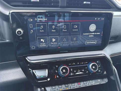 Used 2022 GMC Sierra 1500 AT4 w/ AT4 Premium Package image 13