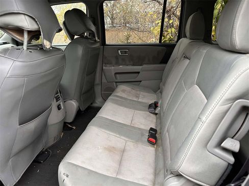 Used 2012 Honda Pilot EX image 11