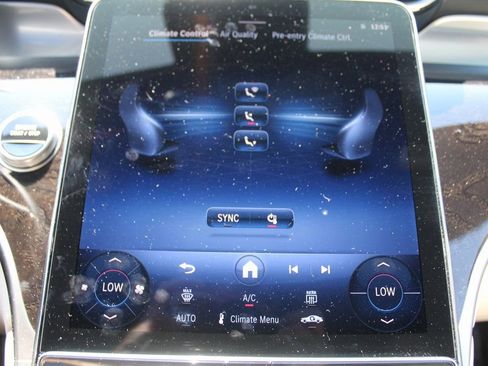 Certified 2025 Mercedes-Benz GLC 350e 4MATIC image 39