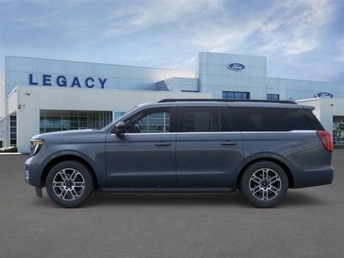 New 2026 Ford Expedition Max Active RWD image 3