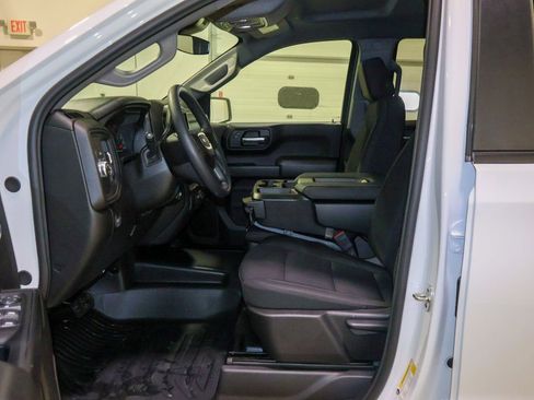 New 2026 GMC Sierra 1500 Pro w/ Convenience Package image 6