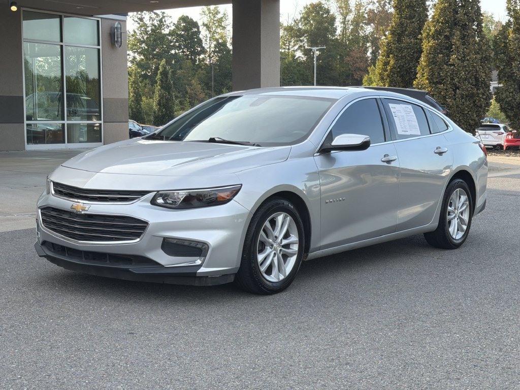 Used 2018 Chevrolet Malibu LT FWD image 7