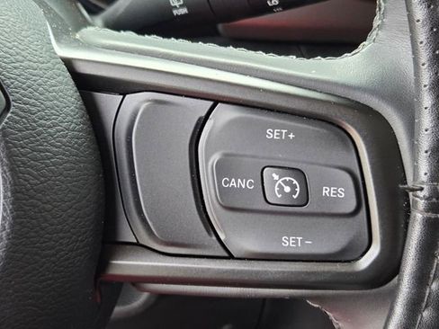 Used 2022 Jeep Wrangler Unlimited Sport AWD/4WD image 24