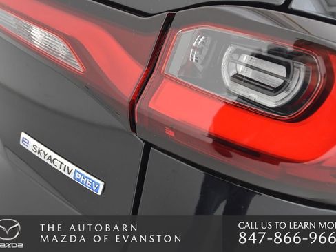 Certified 2025 MAZDA CX-70 Plug-In Hybrid w/ Premium Plus image 47