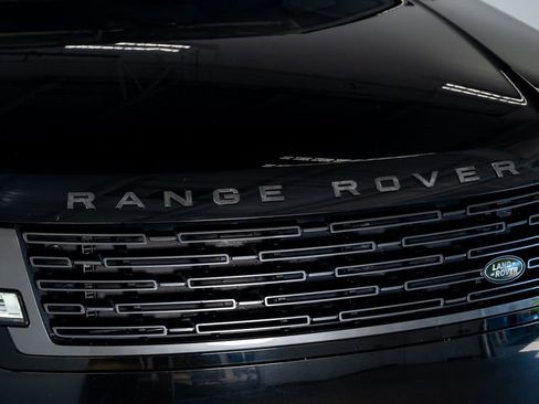 Used 2023 Land Rover Range Rover Long Wheelbase Autobiography AWD/4WD image 6