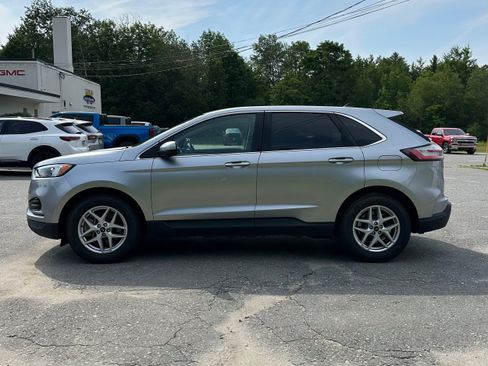 Used 2024 Ford Edge SEL AWD/4WD image 6