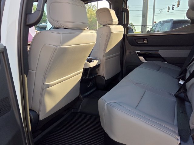 New 2026 Toyota Tundra Limited AWD/4WD image 7