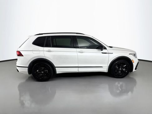Used 2023 Volkswagen Tiguan SE R-Line FWD image 8