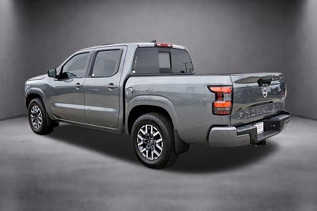 Certified 2024 Nissan Frontier SL w/ Technology Package RWD image 6