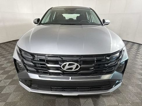 Used 2026 Hyundai Tucson SE AWD/4WD image 7