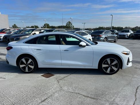 New 2025 Audi A5 2.0T Premium image 4