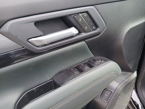 New 2026 GMC Terrain AT4 w/ Convenience Package III image 12