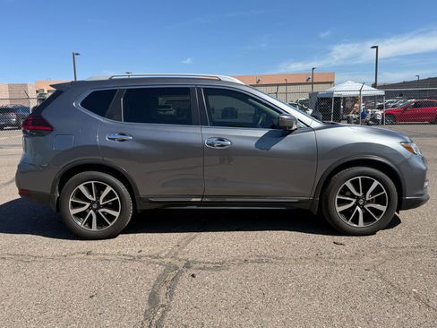 Used 2020 Nissan Rogue SL w/ Premium Package image 4