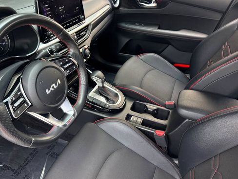 Used 2023 Kia Forte GT FWD image 4