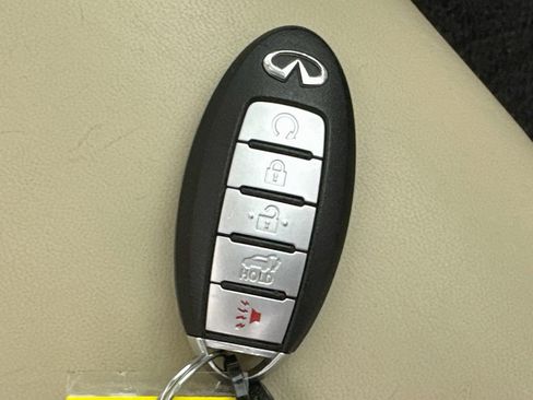 Used 2019 INFINITI QX60 Luxe w/ Essential Package AWD/4WD image 40