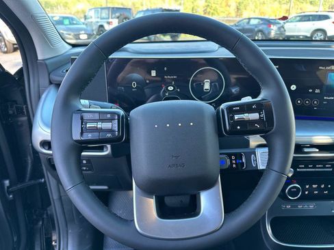 New 2026 Hyundai Ioniq 9 SEL image 13