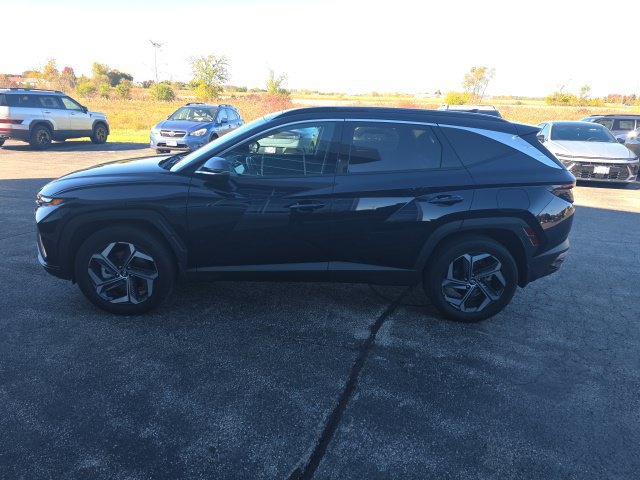 Used 2023 Hyundai Tucson Limited AWD/4WD image 2