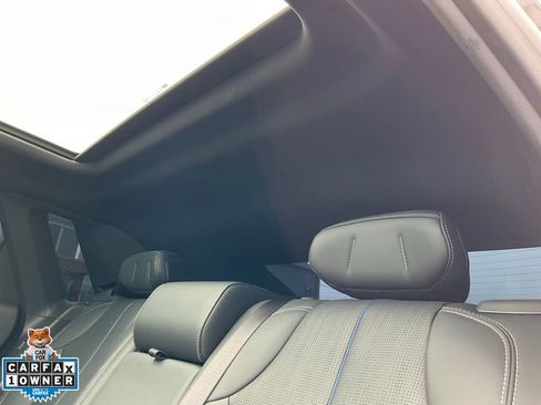 Used 2024 Cadillac Lyriq Sport RWD image 32