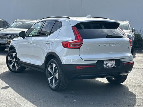 Certified 2026 Volvo XC40 B5 Plus w/ Protection Package Premier image 6
