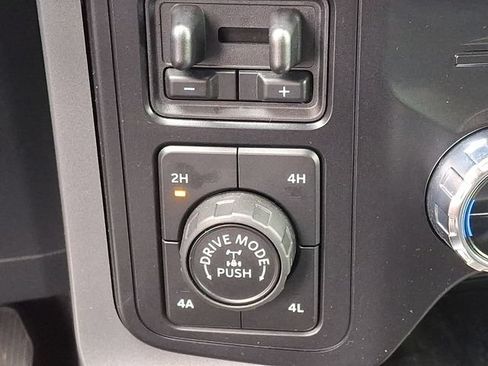 Used 2021 Ford F150 Lariat AWD/4WD image 20