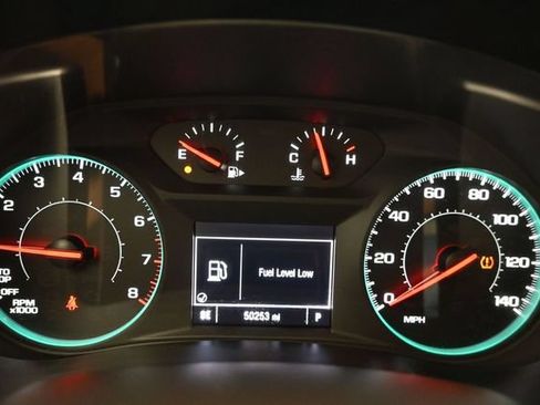 Used 2025 Chevrolet Malibu LT FWD image 18