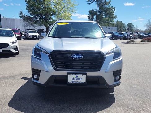 Certified 2024 Subaru Forester Premium AWD/4WD image 2